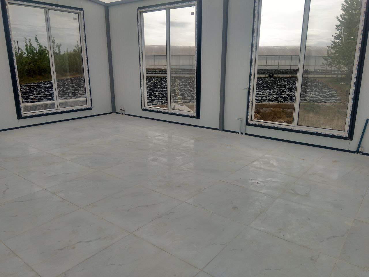 ۱۴۰۳-ساختمان پیش ساخته-دفتر اداری-گلخانه نظری -صومعه سرا- تصویر ۳