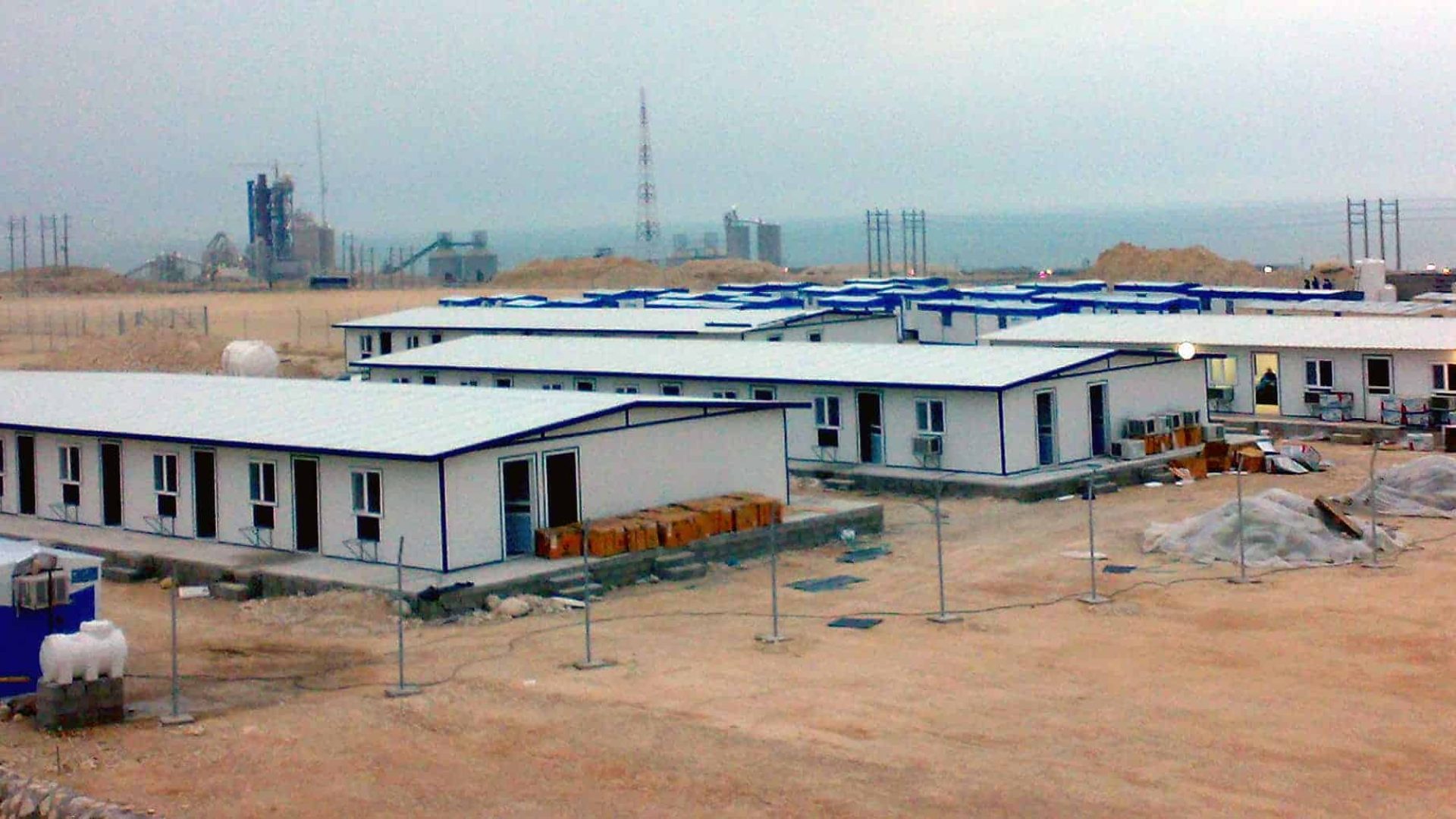 کمپ پیش ساخته